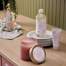 Load image into Gallery viewer, Magnolia Willow Statement Poured Candle
