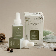 Load image into Gallery viewer, Highland Frost Pura Diffuser Refill
